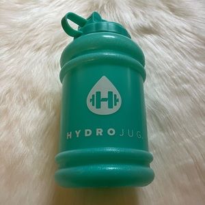 HYDROJUG Mint 73oz Water Bottle